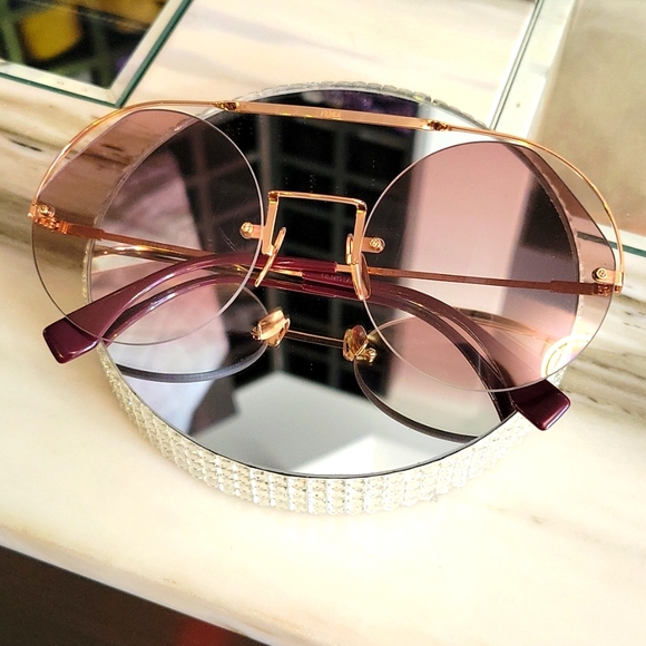 Fendi Pink lense sunglasses - Picture 2 of 7